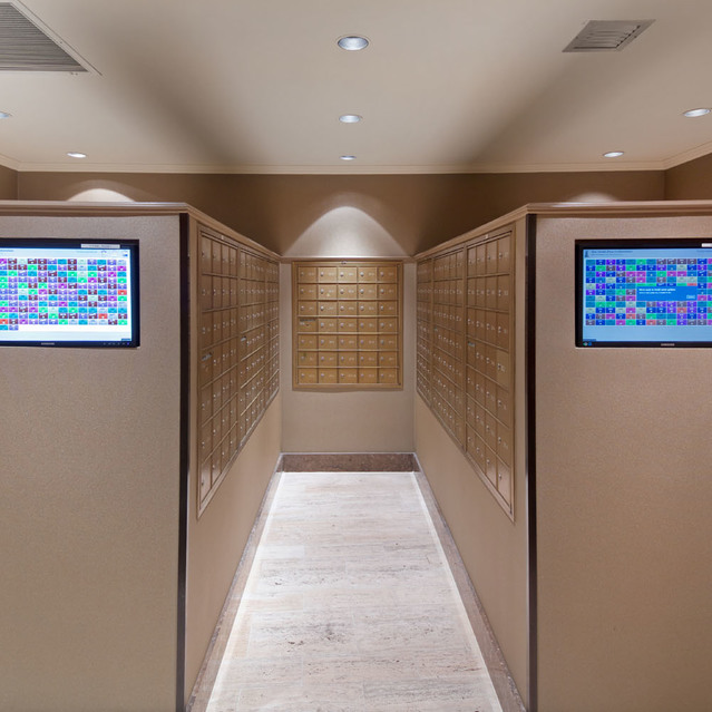 One Lincoln Plaza - Apartment Mailboxes