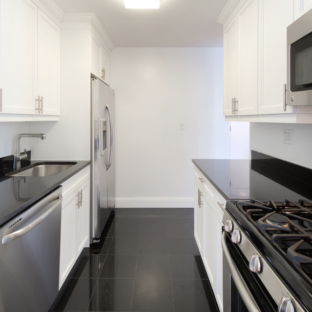 Dorchester Towers - Stainless Steel Appliances