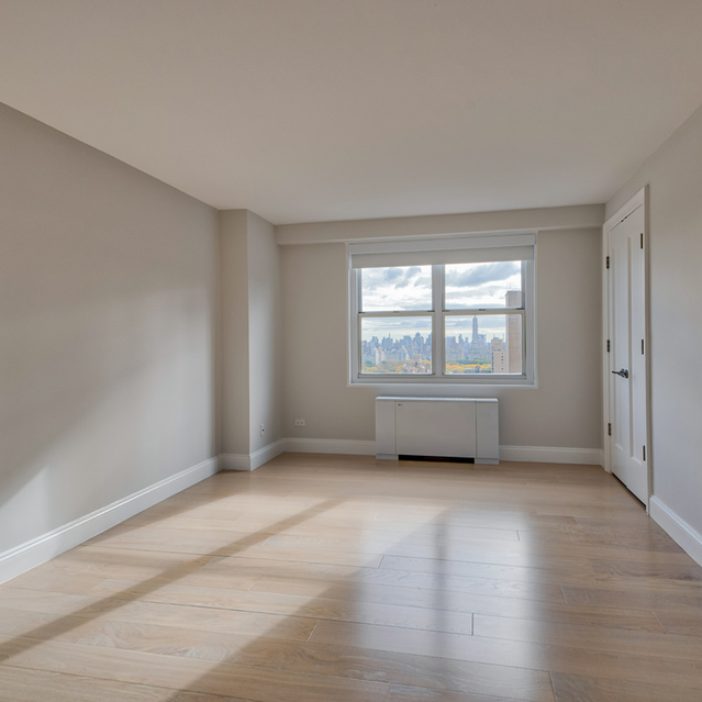 Dorchester Towers - Sleek, Attractive Hardwood Flooring