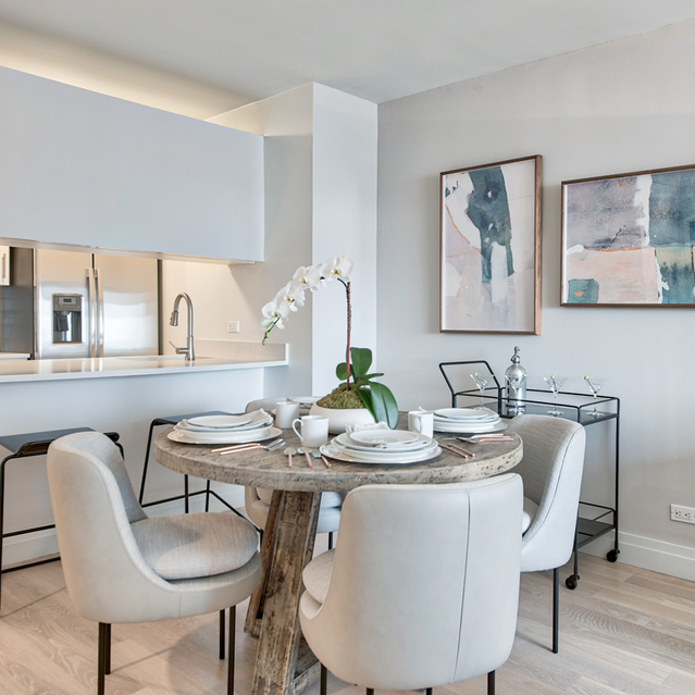 Normandie Court - Dining Area